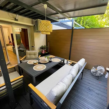 T1/ Terrasse /proche Centre Lyon *