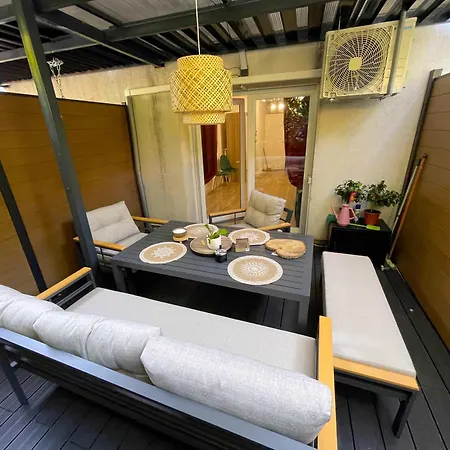 T1/ Terrasse /proche Centre Lyon 아파트 *