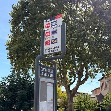 아파트 T1/ Terrasse /proche Centre Lyon *